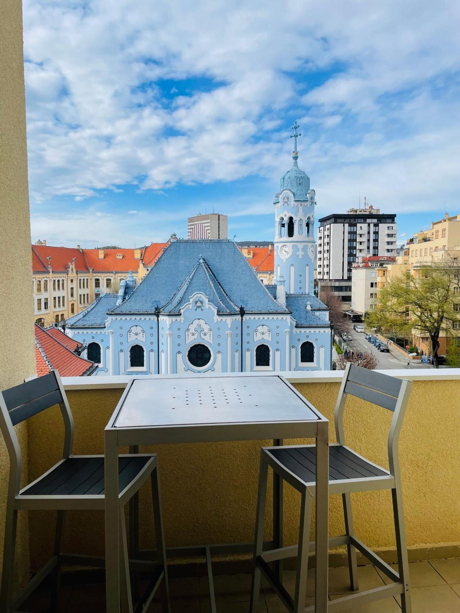 Blue Church Views - Central, Quiet, Bright - 4Th Floor Corner Apartment 125M2 Bratislava Esterno foto
