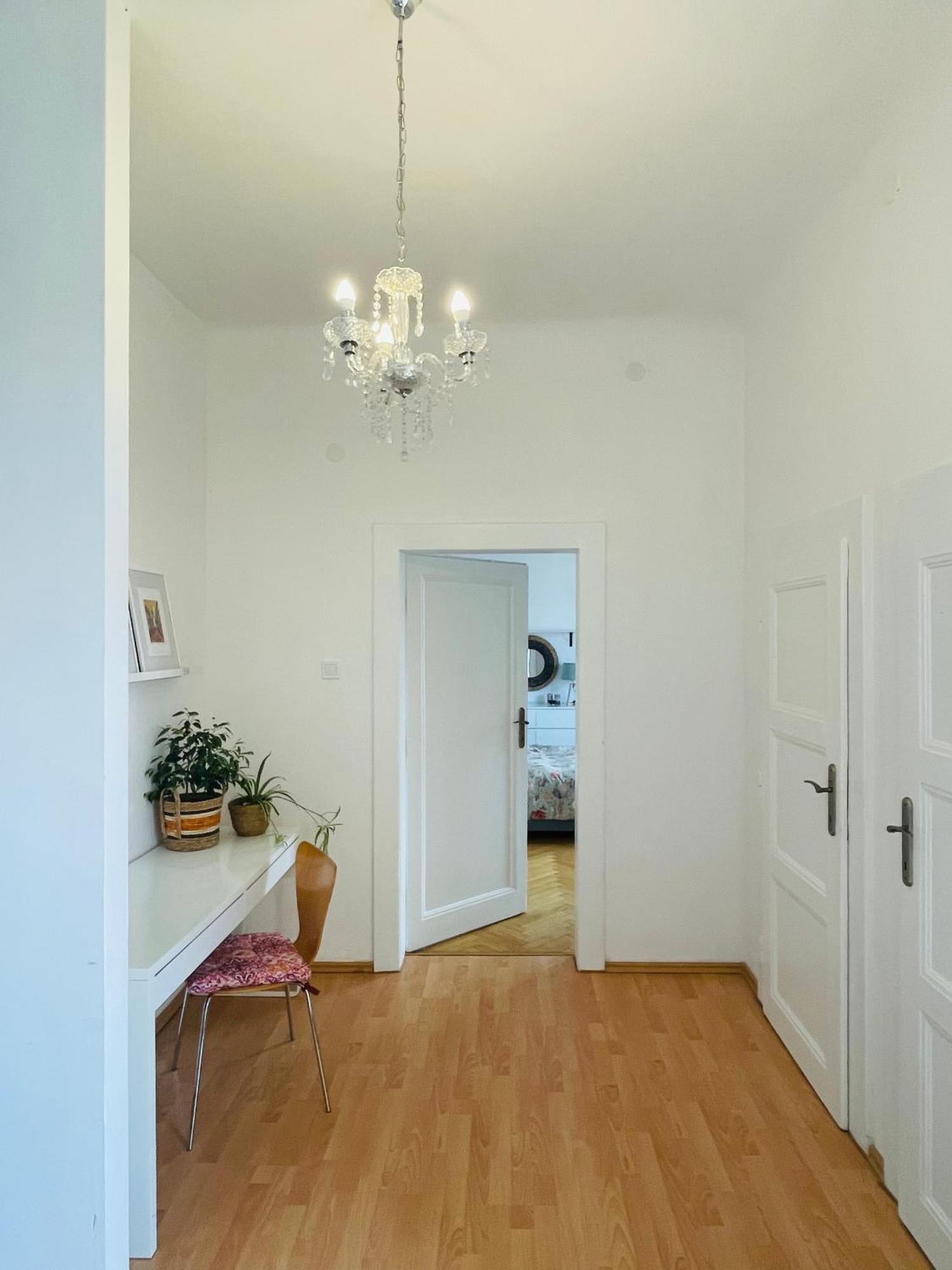 Blue Church Views - Central, Quiet, Bright - 4Th Floor Corner Apartment 125M2 Bratislava Esterno foto